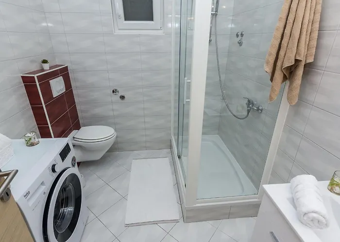 Bobeta 1 By Interhome Vir